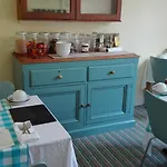 Broomfield House 4* Γουίτμπι