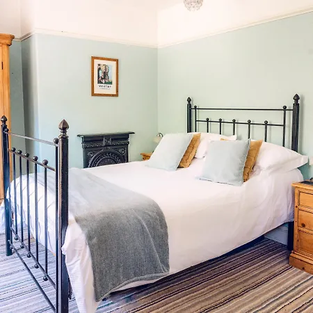 Broomfield House Pensionat 4*