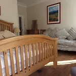 بيت ضيافة Broomfield House ويتبي