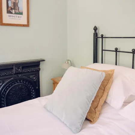 Broomfield House Whitby