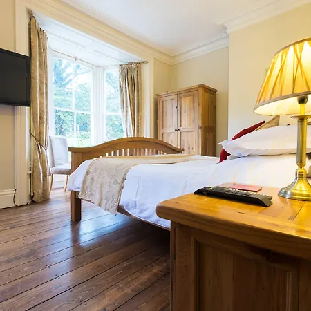 Casa de hóspedes Broomfield House 4*