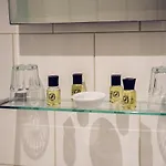 Broomfield House 게스트하우스 휫비