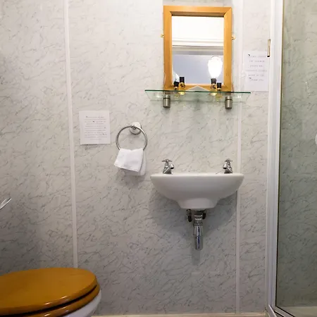 Broomfield House 4* Whitby